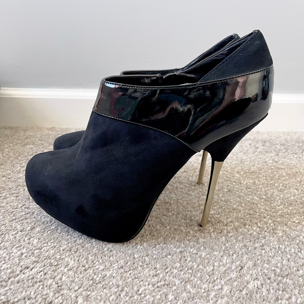 Black Stiletto Booties Size 9